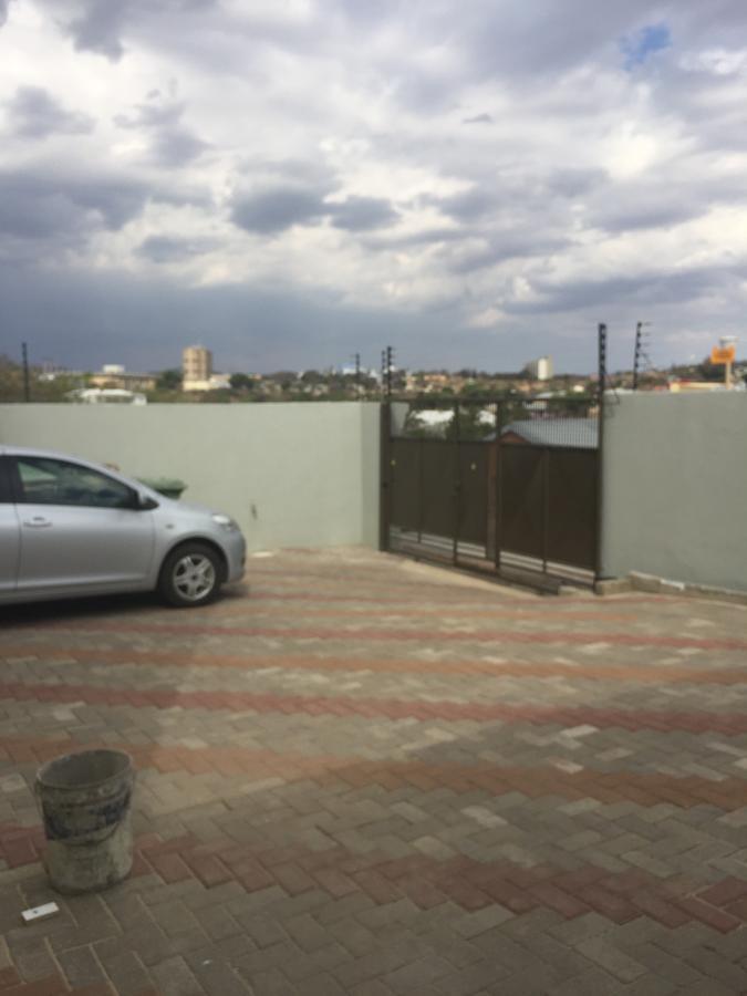 Coco Palm Bed&Breakfast Windhoek Ngoại thất bức ảnh